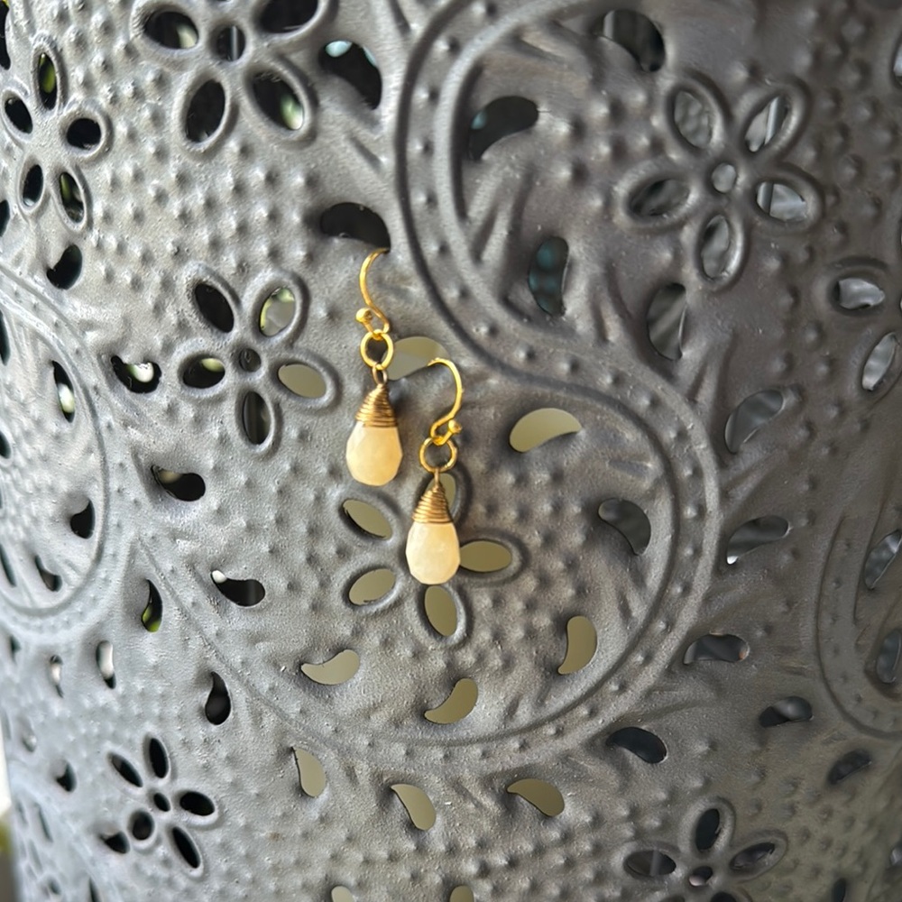 Elegant Gold and Cream Drop Earrings